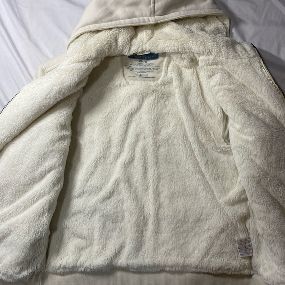 Wind River Shearling Jacket - Picture 5 of 8